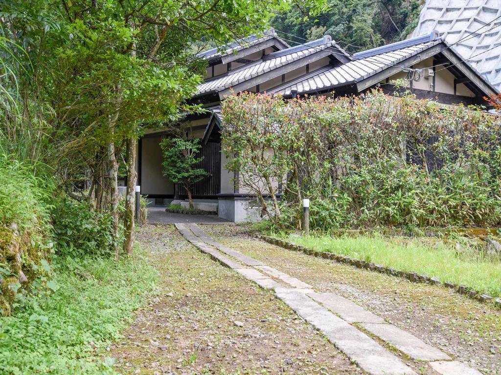 Yusenkaku Hotel Yatsushiro Exterior photo